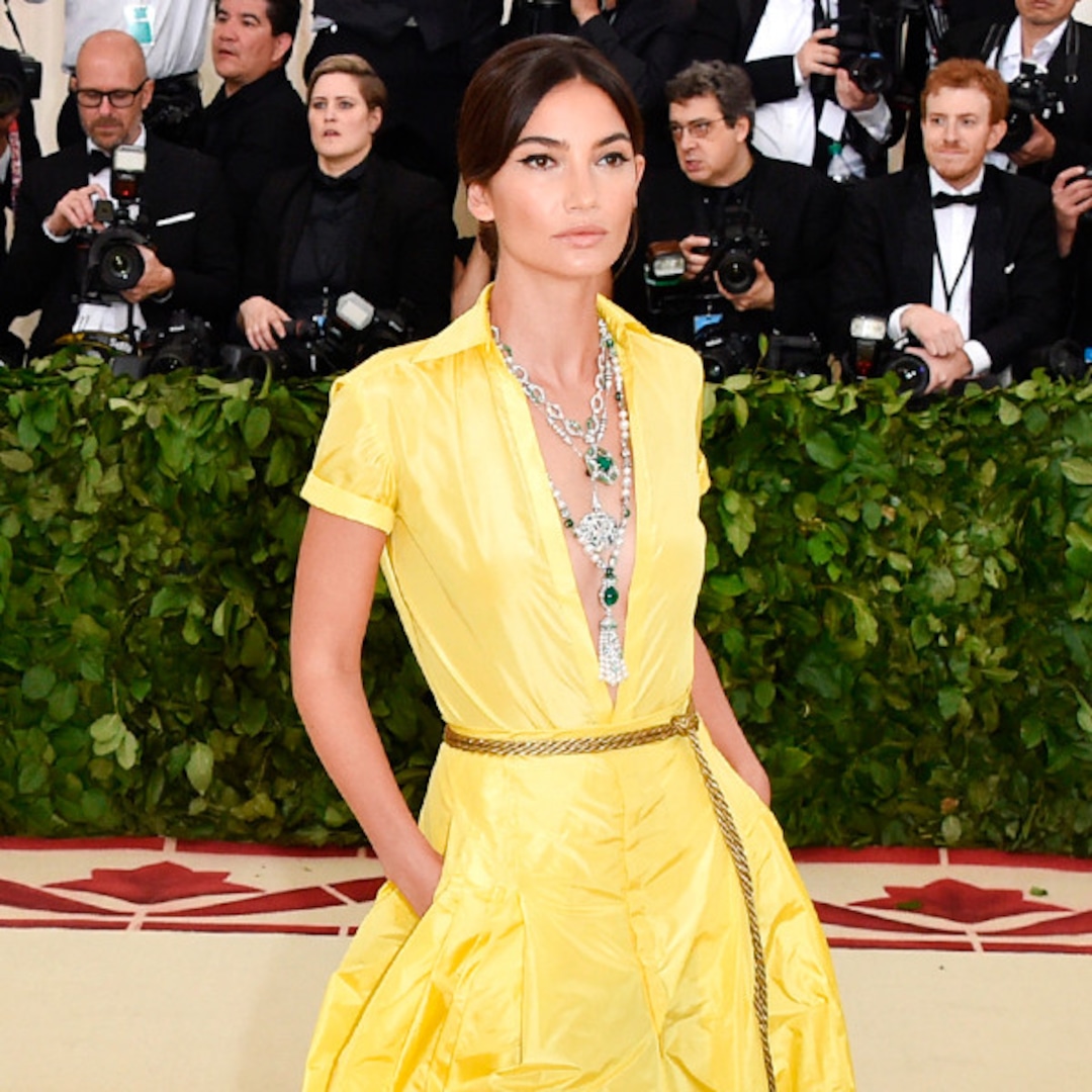 Lily Aldridge's Met Gala 2018 Dress Revealed so Many Cool Secrets - E